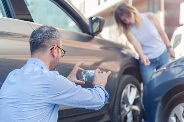 Professional Full Coverage Car Insurance technician working in Wacousta, MI